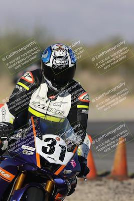 media/Nov-01-2025-CVMA (Sat) [[fc0f7531b8]]/Race 15- Formula 40 MW and LW/